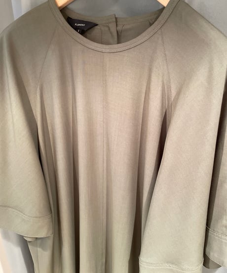 FLORENT / 2302F01005 / VOLUME SLEEVE BLOUSE