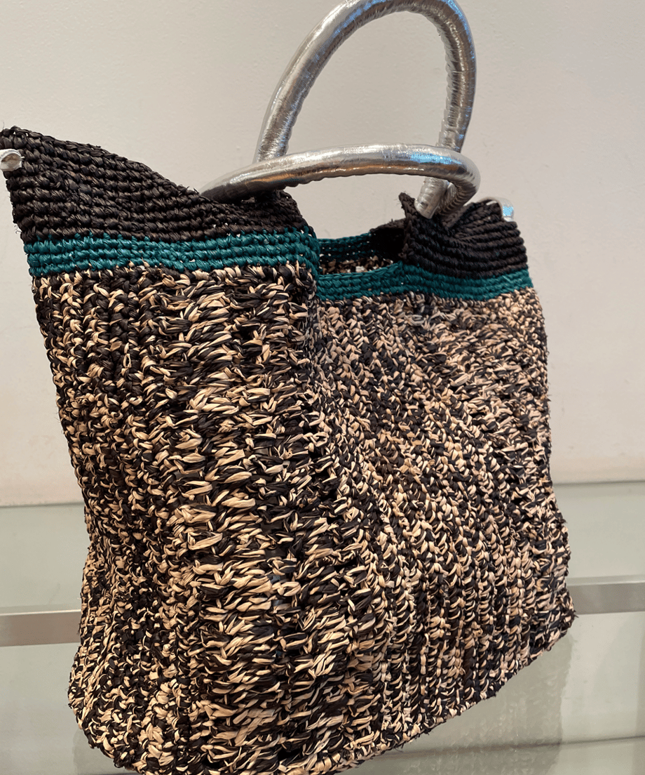 65fe55c04f4ab633cb8234fe