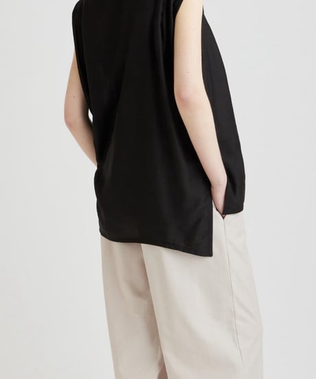 FLORENT / 2402F01009 / フレンチスリーブタックブラウス