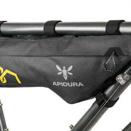 【国内正規品】APIDURA　エクスペディション　フレームパック（４.５L）全国送料無料