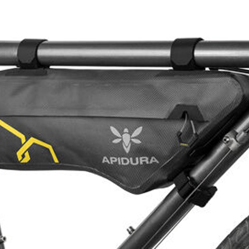 国内正規品】APIDURA エクスペディション・フレームパック （3L）全国