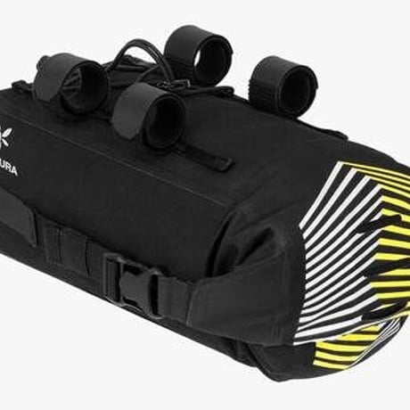 APIDURA レーシング・エアロバーパック（2.5L）