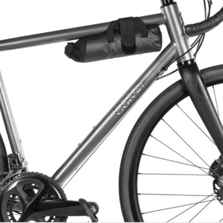 APIDURA エクスペディション・ダウンチューブパック (1.5L)