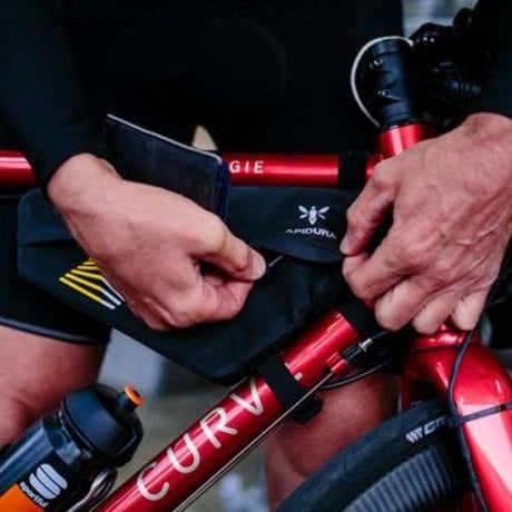 APIDURA　レーシング　フレームパック（２.４L）