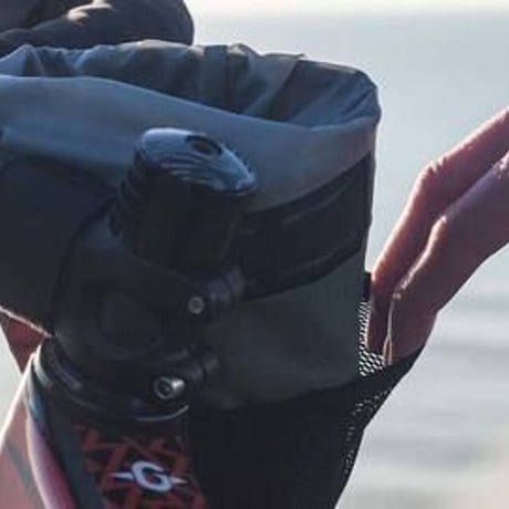 【国内正規品】APIDURA バックカントリー・フードポーチプラス (1.2L)