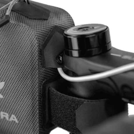 【国内正規品】APIDURA エクスペディション・トップチューブパック（０.５L）