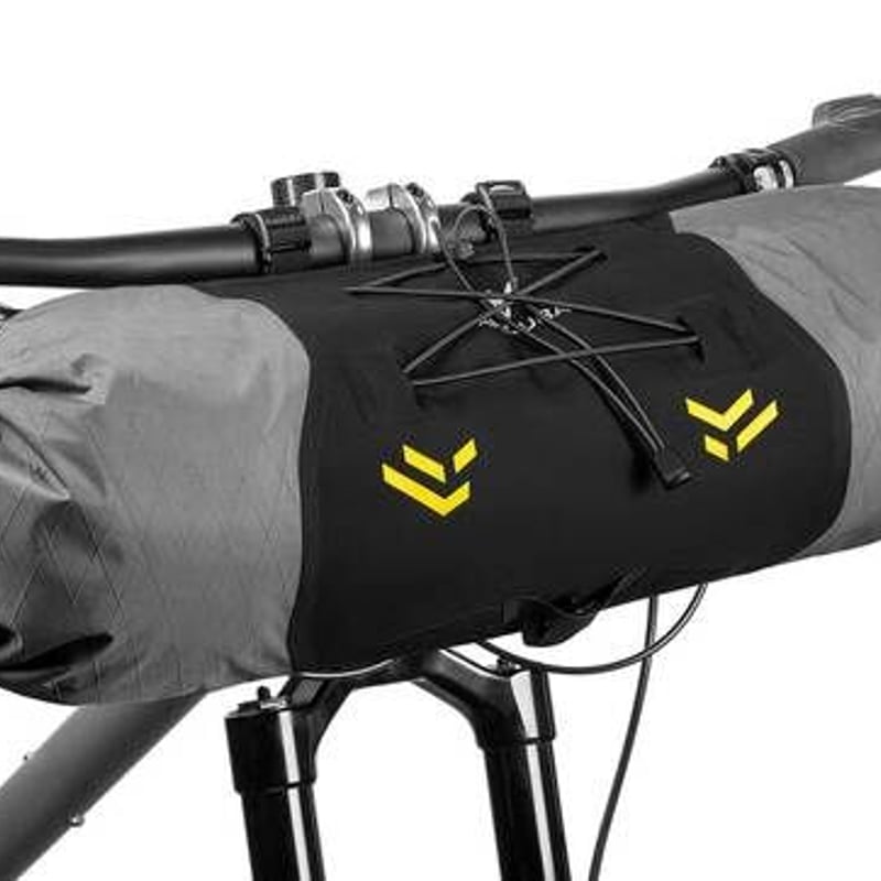 APIDURA バックカントリーハンドルバーパック | Cycle Parts World