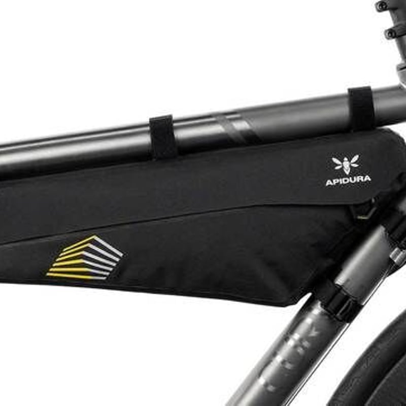 国内正規品】APIDURA レーシング フレームパック(4L)全国送料 国内正規品】APIDURA レーシング フレームパック(4L)全国送料