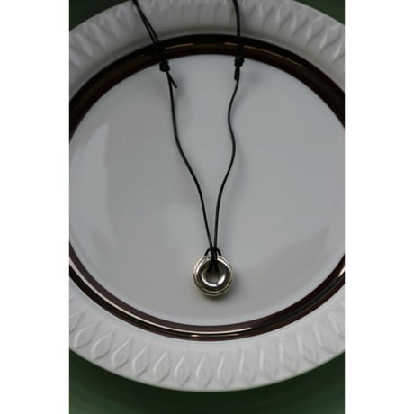 Sapir Bachar "DISCUS PENDENT NECKLACE"SILVER