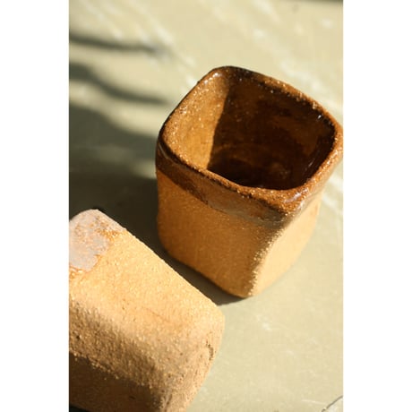Cristaseya "ANAPHI CERAMIC-SET OF 2 SQUARE CUPS"