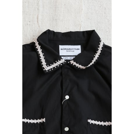 NOMARHYTHM TEXTILE "TRIM EMBROIDERY OPEN COLLAR SHIRT"