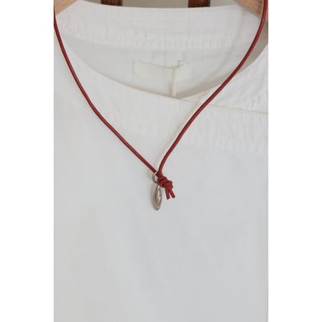 Sapir Bachar "EARTH MINI SCARLET LEATHER NECKLACE"