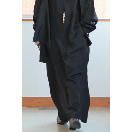 Cristaseya "ROUND NECK LONG DRESS"