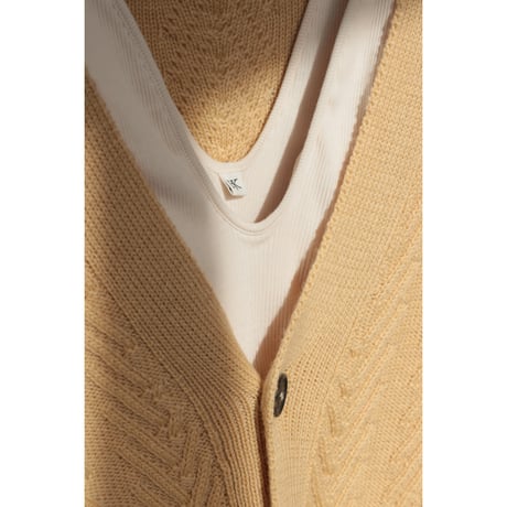 HAKUJI "Twist cottonV-neck tanktop"
