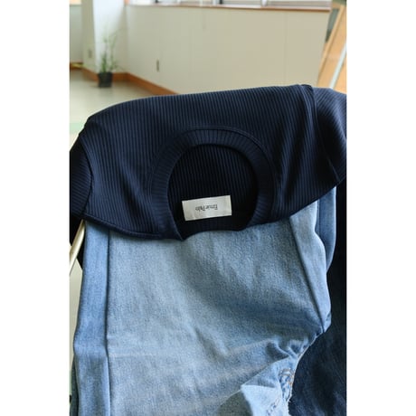 Ernie palo "Rib Tight Crew Neck"