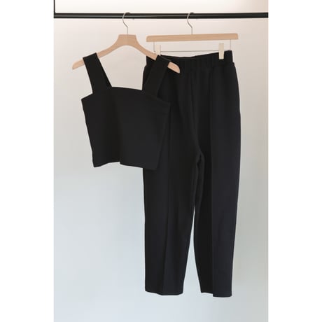 jonnlynx "Cardboard pants"