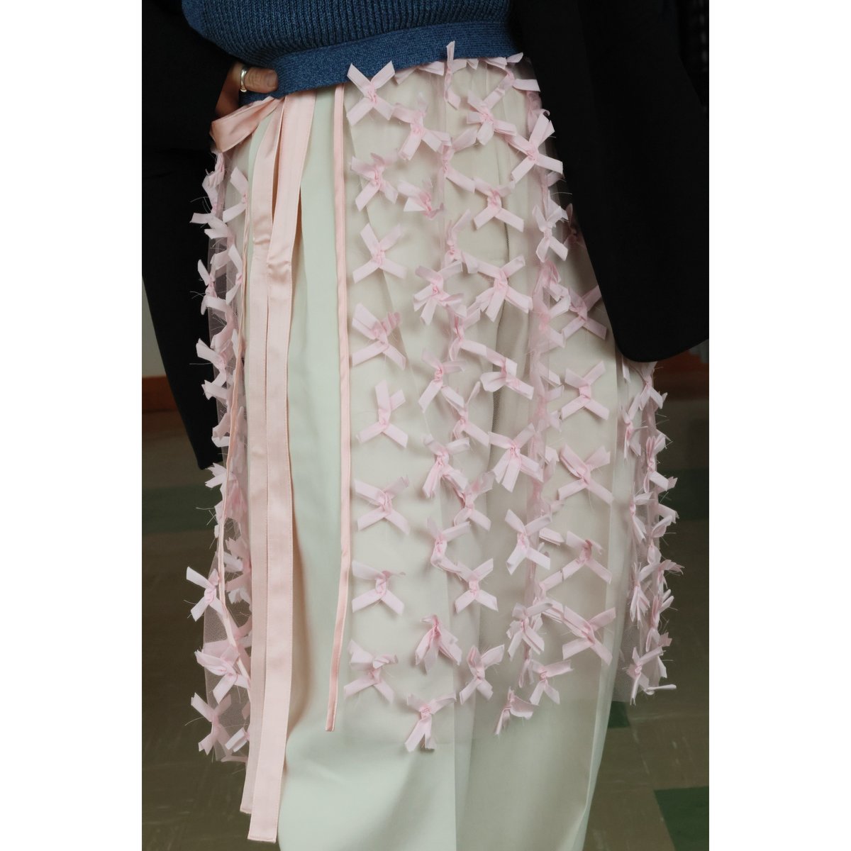 【JONNLYNX】の LINEN APRON WOMEN jonnlynx/ジョンリンクス cotton hole apron – _COMES THE SUN
