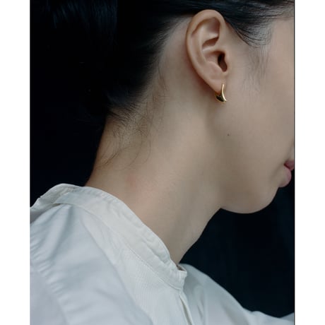 R.ALAGAN "TINY MOON HOOPS"GOLD