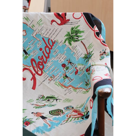 BINDU "FLORIDA PT SCARF"100cm×100cm
