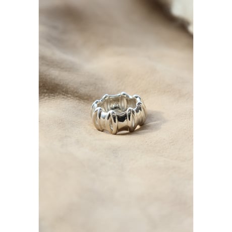 Sapir Bachar "WREATH RING"