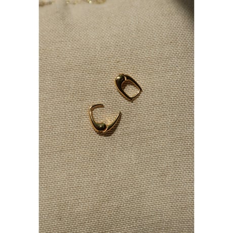 R.ALAGAN "TINY THIN HOOPS "GOLD