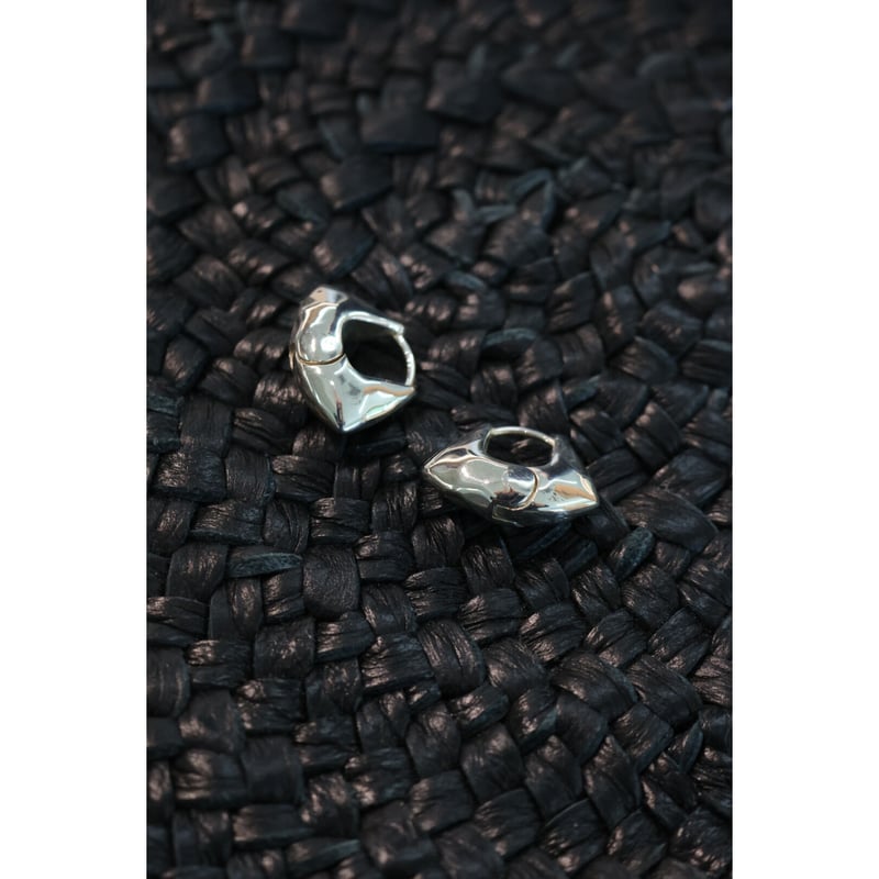 R.ALAGAN ララガン TINY BAUM HOOPS / SILVER R.ALAGAN TINY BAUM HOOPS ピアス｜トゥモローランド 公式通販