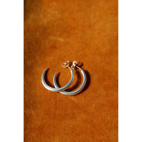 Sapir Bachar "EARTH LARGE HOOPS"（艶消し）