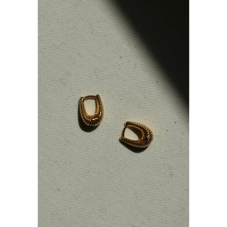 R.ALAGAN "TINY TINY DOT PUFFY HOOPS"