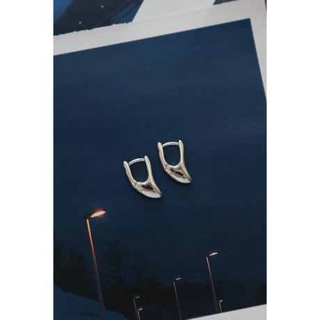 R.ALAGAN "TINY MOON HOOPS"SILVER