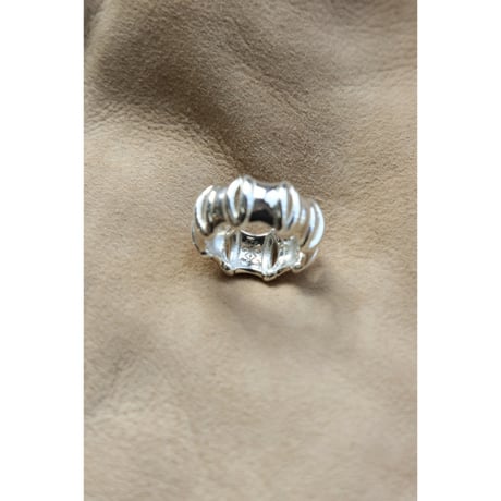 Sapir Bachar "WREATH RING"