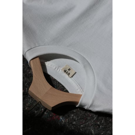 UTP  "中庭 Tee"