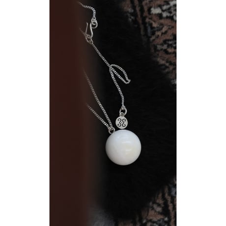 Sapir Bachar "SHELL LONGNECKLACE"