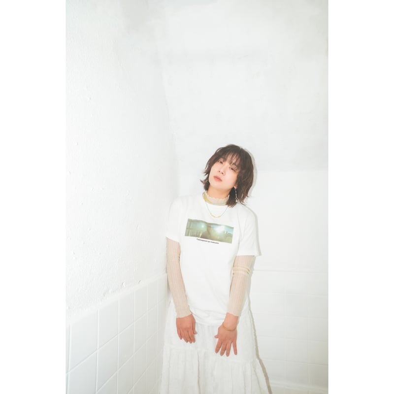 飛永さんが眩しいTシャツ②白 | とびながさんのおようふくやさん