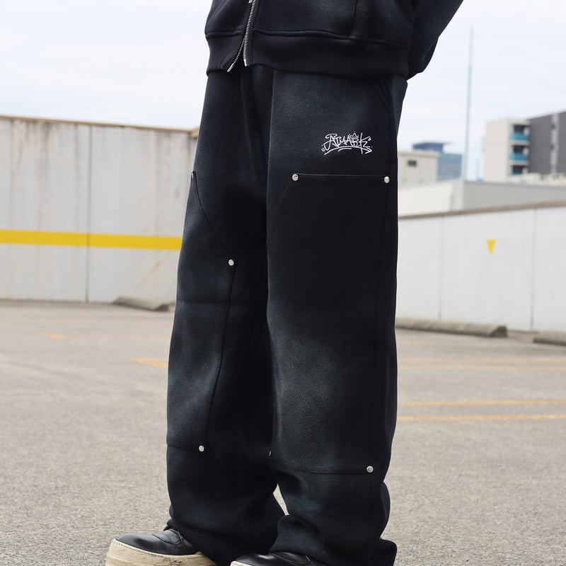 tmark graffiti spray double knee sweat pants |
