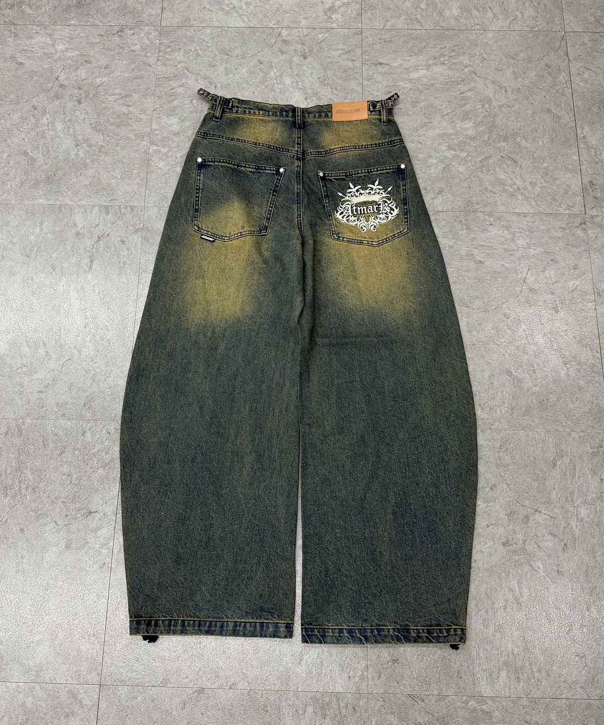 tmark trival crown logo buggy denim pants | @t