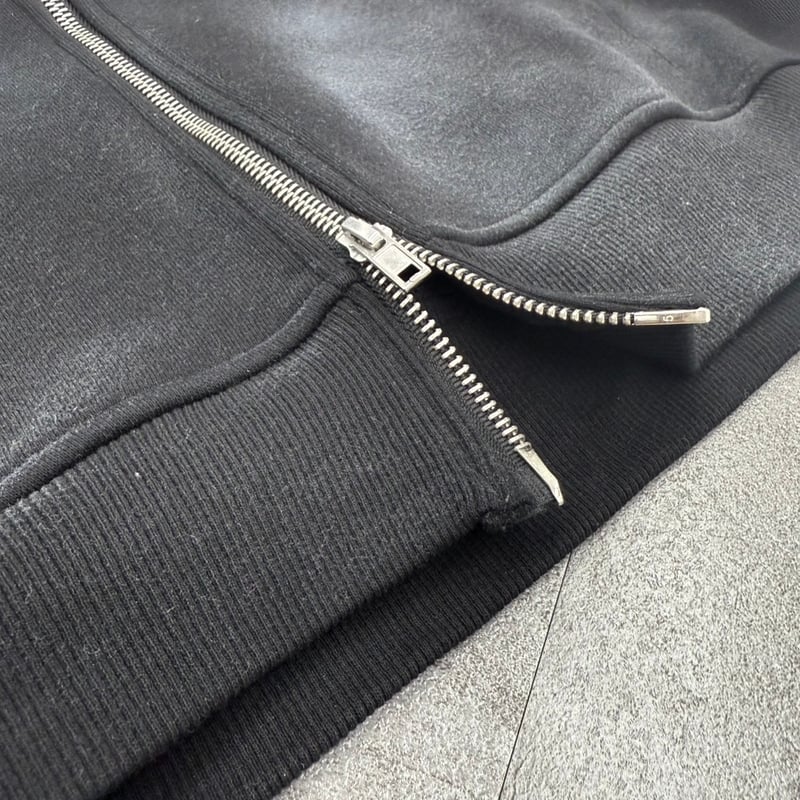 tmark graffiti spray double knee hoodie | @tmark