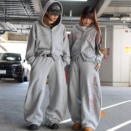 @tmark rivet & rhinestone hoodie