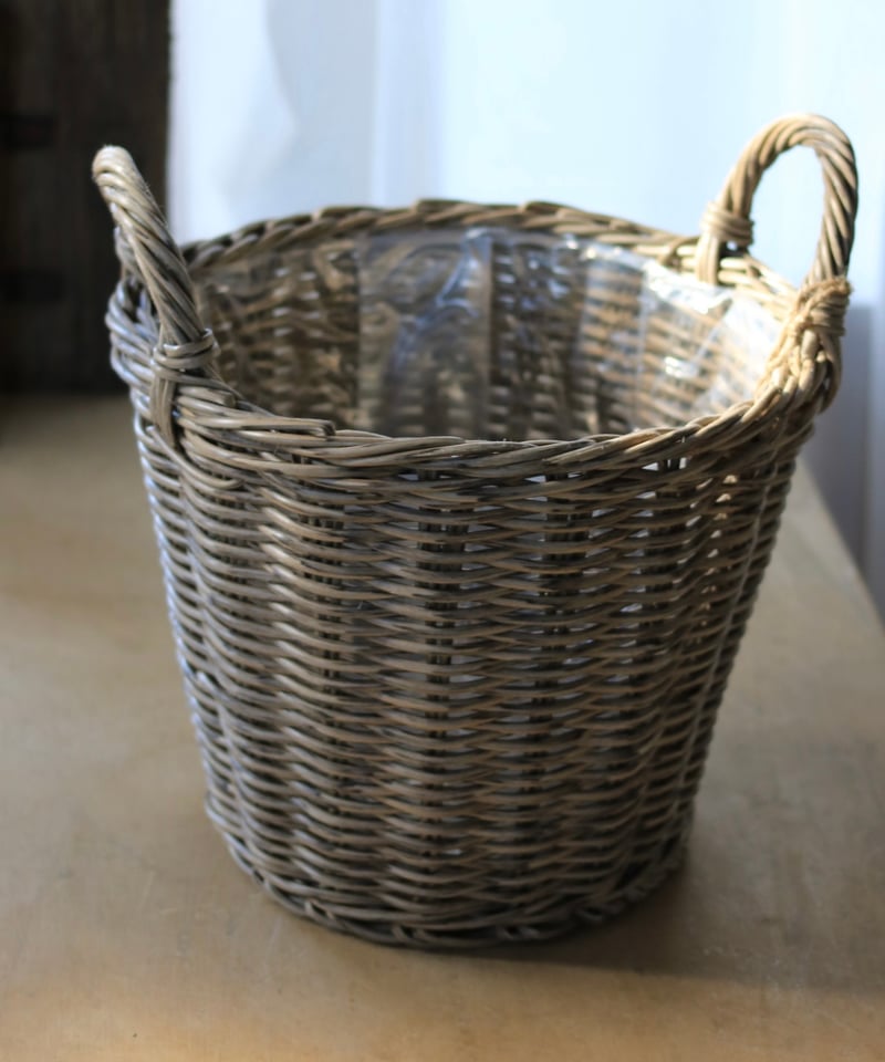 腐らないアラログ調ラタン調カゴバスケット 直径約30 | Atelier わたぼうし