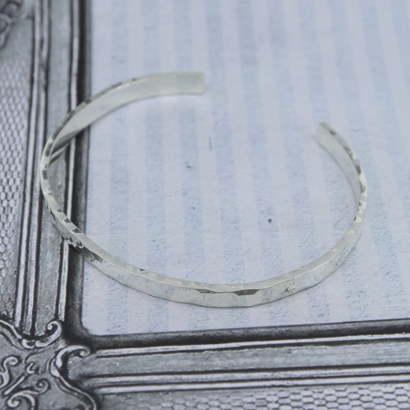 バングル15 シルバー槌目バングルM | Caravella
