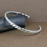 バングル15　シルバーフラットツイストバングル