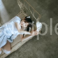 die with twin tails on bed noa-D