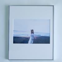 26飯田エリカ写真展「あたらしい命」四つ切額装写真