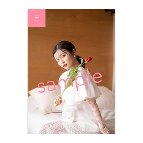 渡辺萌菜 写真展「此の花束を貴方に」ポストカード