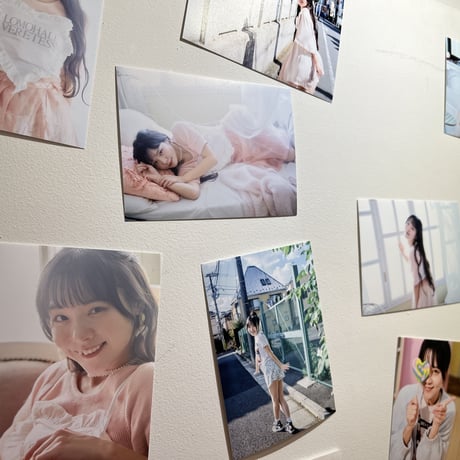 仲村まひろ「Parallel world ❤︎ I’m the cutest！」：2L判写真【ランダム被りなし】