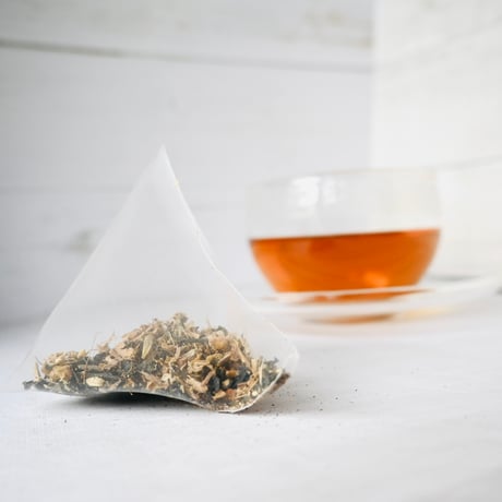【カラダ茶 〝リ・ビューティー〟】飛騨産野草茶｜ノンカフェインの和ハーブティーで自然な美しさを　(３包)