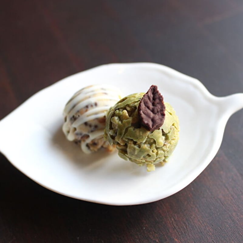 役草チョコレートクランチ】｜自然の恵みを閉じ込めた飛騨らしいおやつ