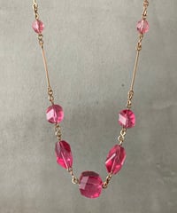 カラーグラスネックレス（ピンク）