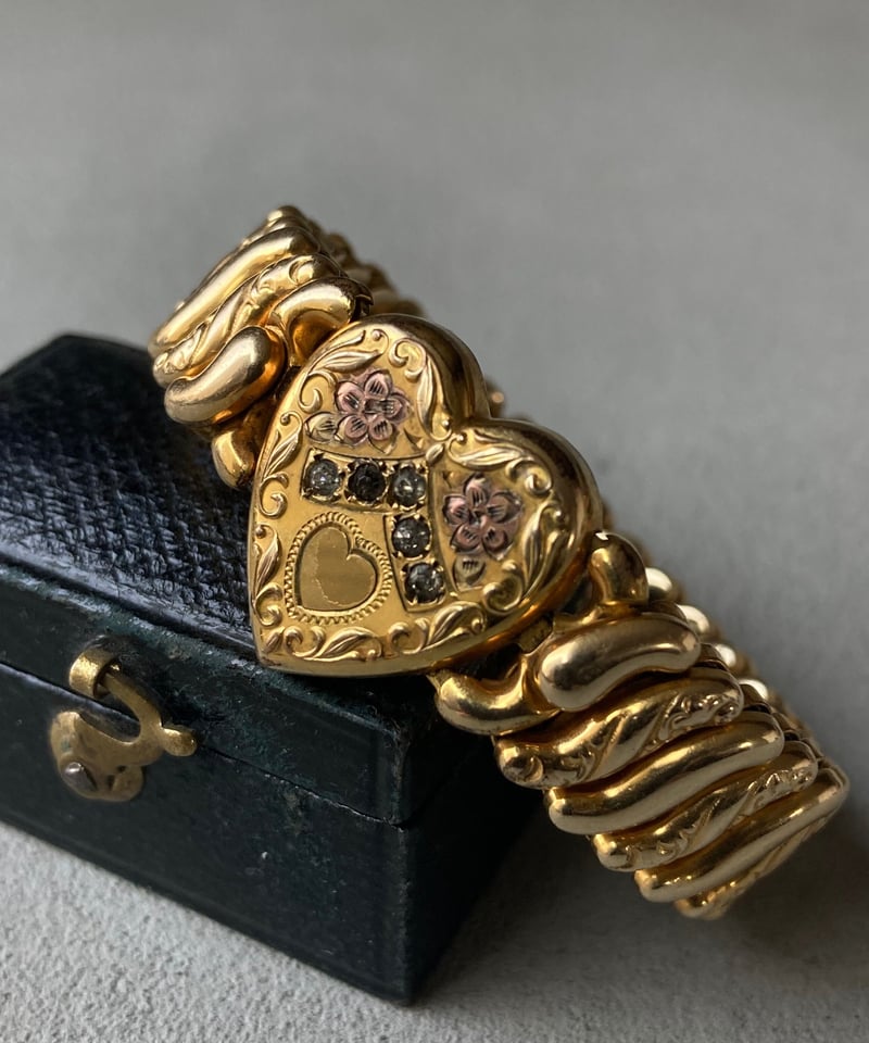 スウィートハートブレスレット | Hands Tell You｜心くすぐるモチーフ