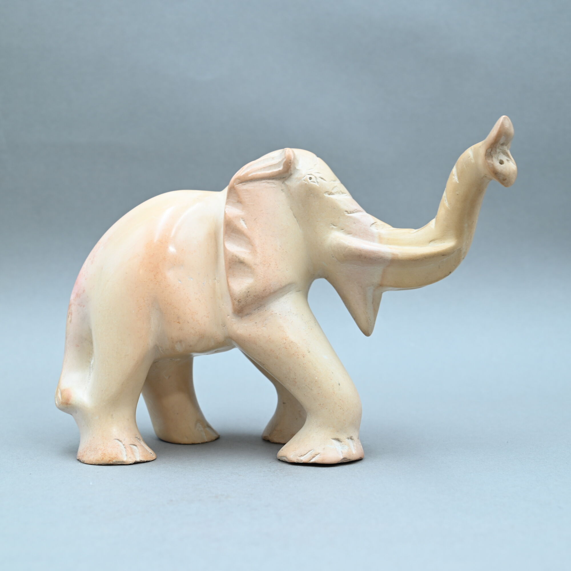 ソープストーン ゾウ【040126001】 | Makonde Art Museum SHOP