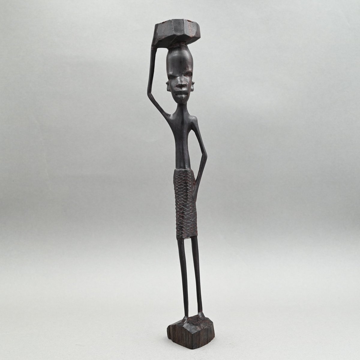 マコンデ 細い男【010431003】 | Makonde Art Museum SHOP